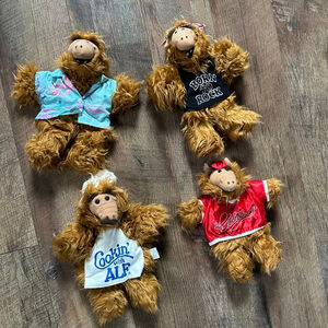 Vintage 1988 ALF Plush Puppet Lot (4) Rare Collectible Set w/ Outfits Born to Ro